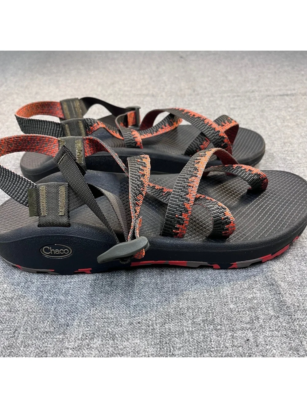 Chaco Men's Adjustable Strap Sandals Size 12